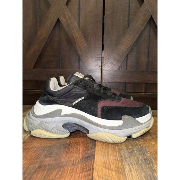 Balenciaga Triple S Black/Noir/Bordeaux/Burgundy Suede Nylon Men’s Size 6US - Picture 4 of 15